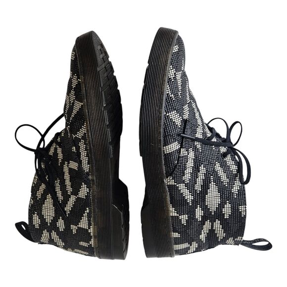 DR MARTENS Women 7 Daytona Aztec 2 Hole Wave Black White Bootie Ankle Boots EU38 - Picture 7 of 9